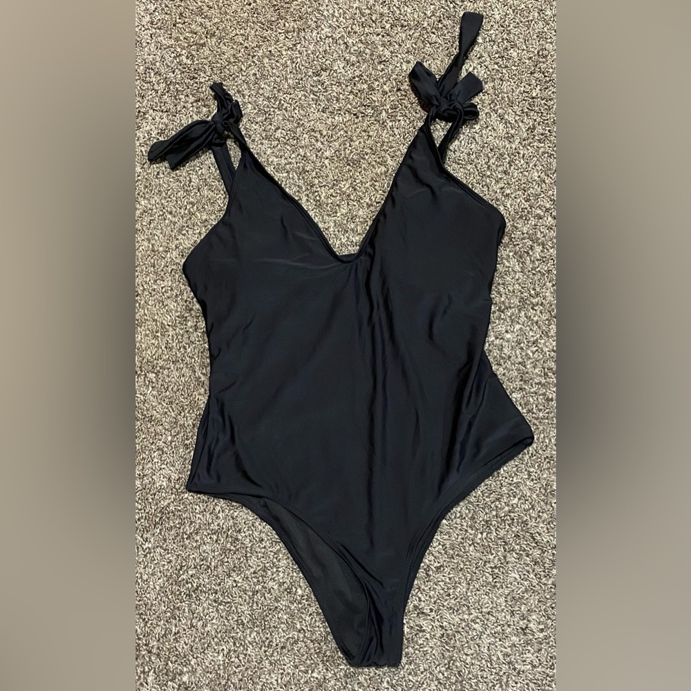 1XL Black One Piece Swim Suit Tie Bow Straps